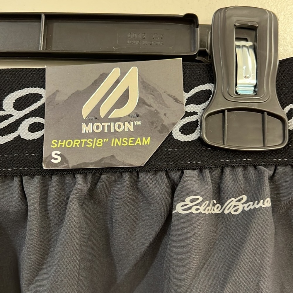 Eddie Bauer men’s shorts - Picture 3 of 5
